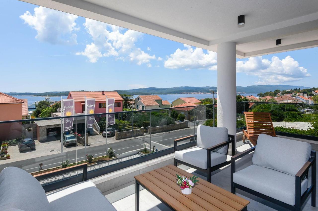 Sunny Day Luxury Holiday Apartments Orebić Exterior foto